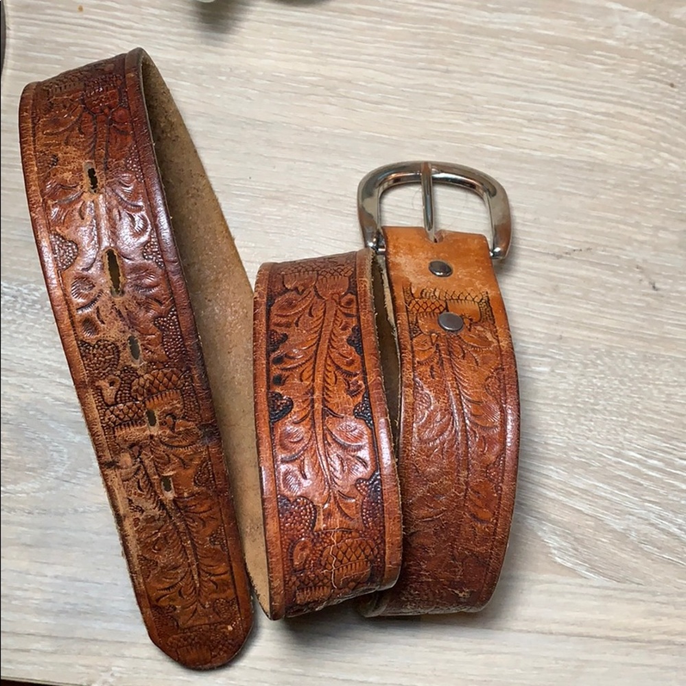 Leather belt